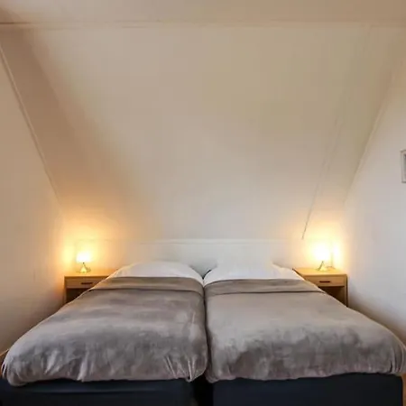 Holiday home Klein Giethoorn - Vakantiehuis 9 *